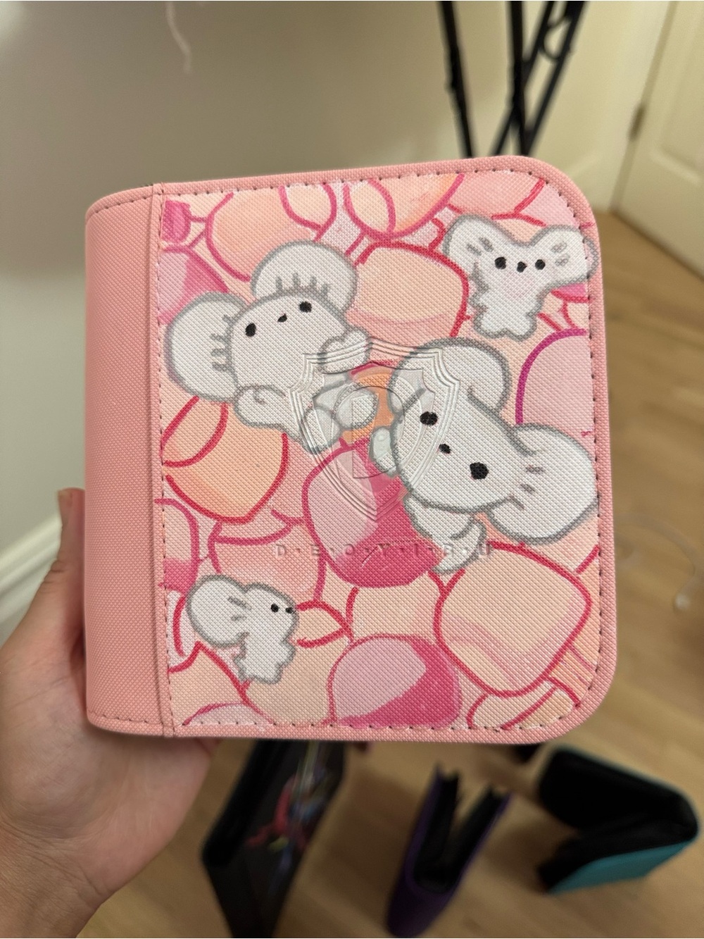 1 pocket Hand painted Mousehold toploader binder